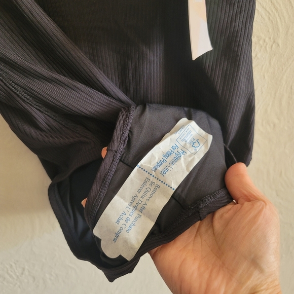 ANDIE Swim, The Amalfi One Piece, Ribbed Black, Size XS - Picture 9 of 10